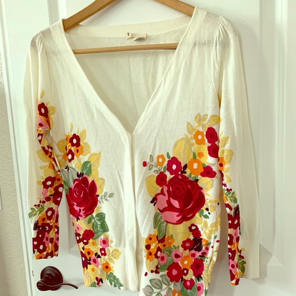 Anthropologie Tops - Anthropologie Moth Floral Cardigan